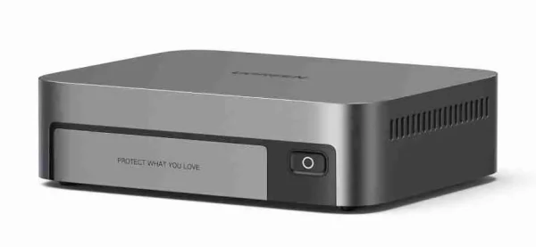 UGREEN NASync DXP480T Plus 4-Slot Network Attached Storage - CM718